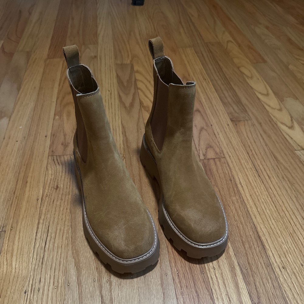 Dolce Vita waterproof Chelsea boot